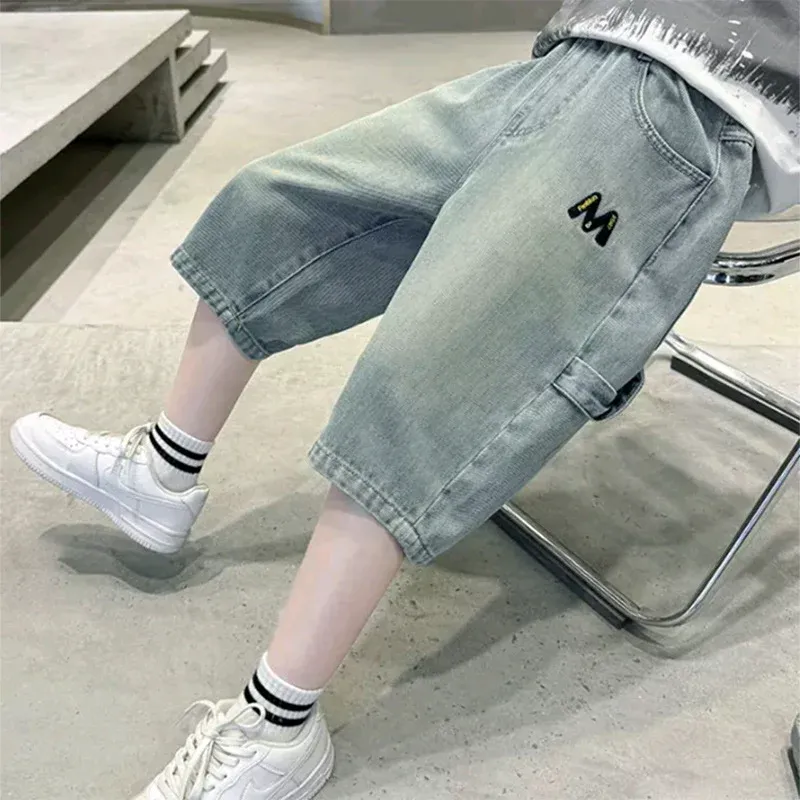 Damen Cargo-Shorts mit stylischen Ansteckdetails – Avélisse